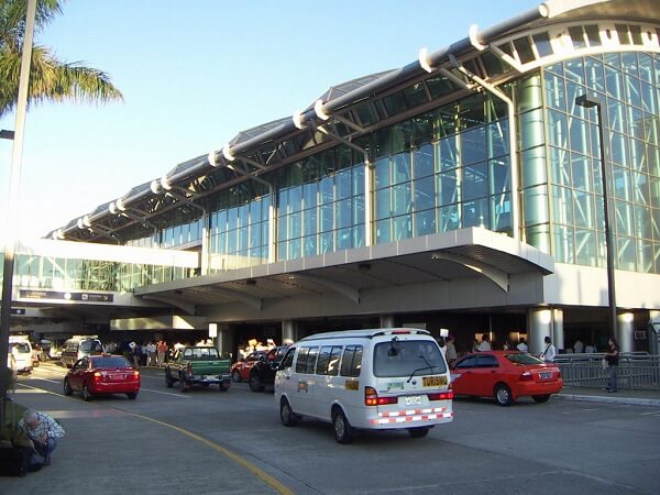 Voyager au Costa Rica conditions, aéroport Juan Santa Maria, de San Jose, séjour sur mesure au Costa Rica