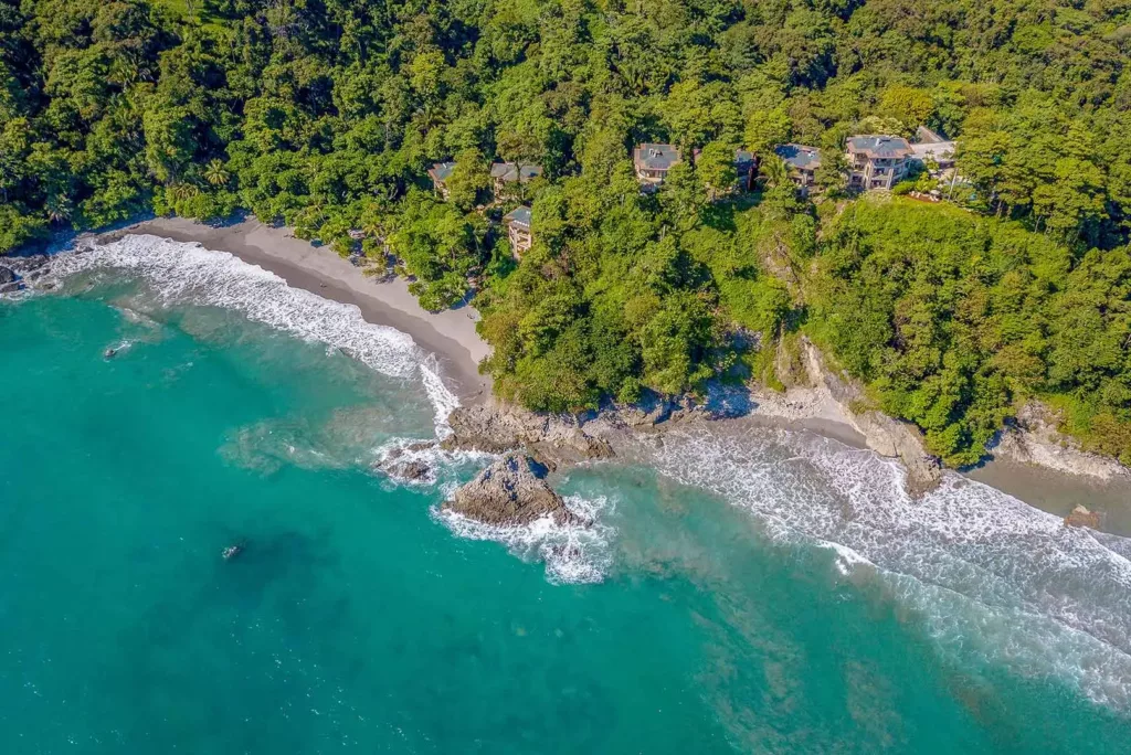 Hotel Arenas del Mar, Manuel Antonio, Costa Rica. Sejour de luxe avec une agence locale francphone au Costa Rica