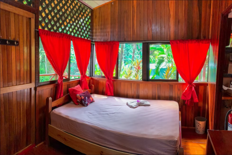 caletas lodge 2