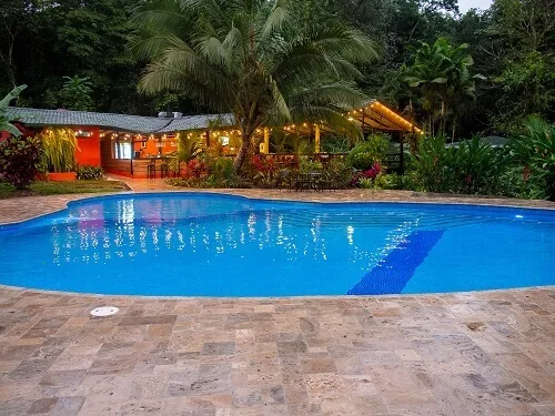 L'une des piscines du Chachagua Rain Forest au volcan Arenal.
Voyage au Costa Rica avec une agence francophone