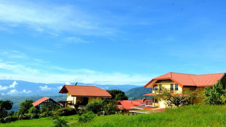 gayabo lodge