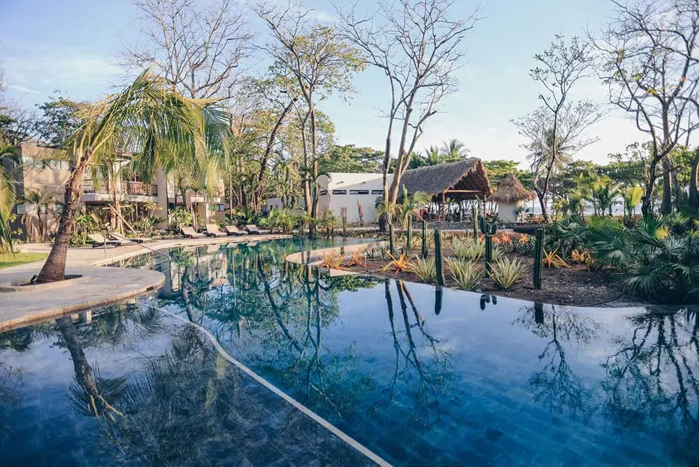 Piscine de l'hotel Nantipa au Costa Rica. Sejour exclusif au Costa Rica