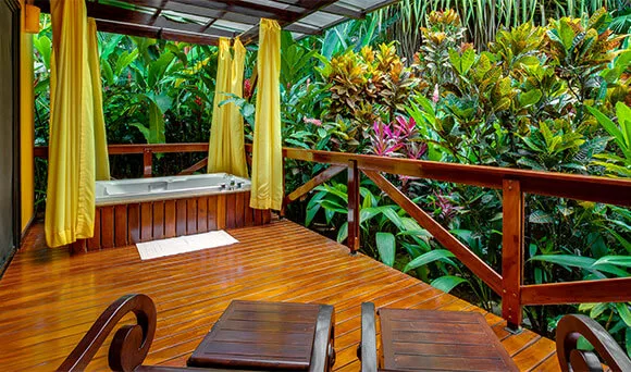 Salle de bain a l'hotel Nayara. Partir au Costa Rica