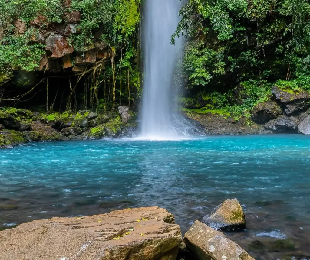 Cascade de la Cangreja. Sejour et voyage sur mesure au Costa Rica
