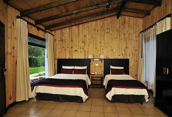 Savegre Lodge, San Gerardo de Dota, Costa Rica. chambre junior suite. sejour sur mesure au Costa Rica avec une agence locale francophone