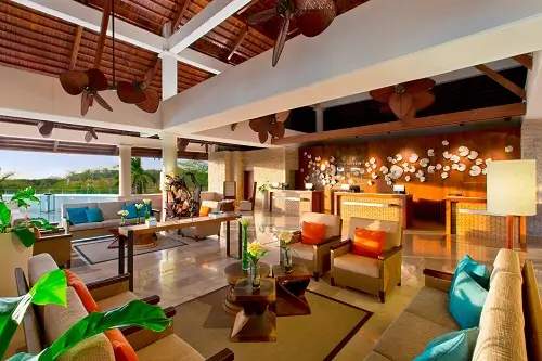 Reception de l'hotel The Westin Playa Conchal, partir au Costa Rica