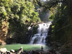 Costa Rica en famille, les cascade de Nauyaca