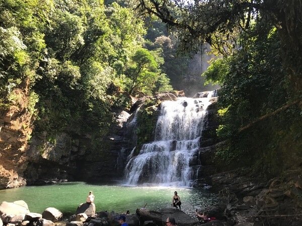 Costa Rica en famille, les cascade de Nauyaca