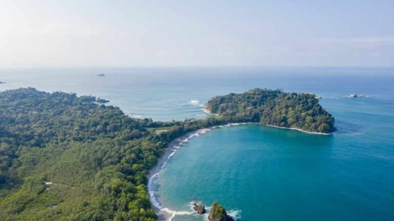 manuel antonio1