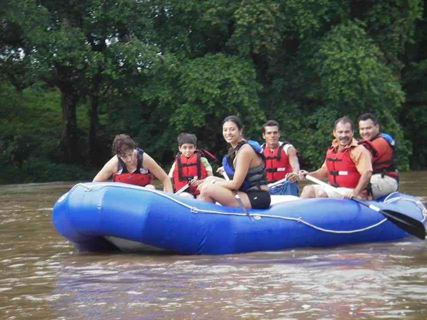 Rafting en famille sur le Rio San Carlos. Partir au Costa Rica