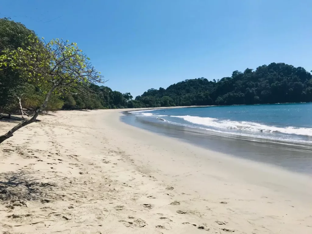 Plage de Curu dans la peninsule de Nicoya, Costa Rica en famille au Costa Rica