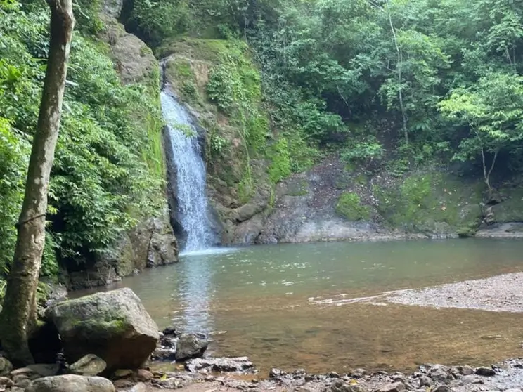 Les cascades du Costa Rica. El salto Gamolotillo