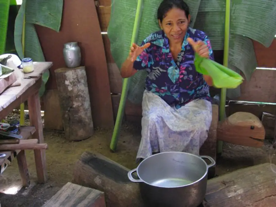 Femme indigène chez les Yorkin, que faire au Costa Rica