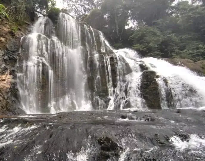 El Salto del Indio, cascade du Costa Rica. Circuit et autotour au Costa Rica