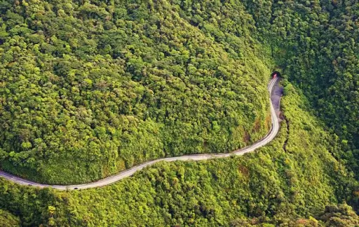 les routes du Costa Rica. sejour sur mesure avec une agence francophone locale au Costa Rica