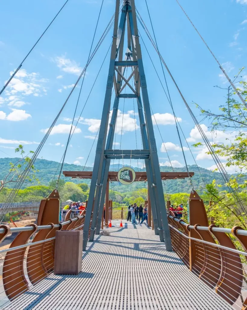 Croc Sky Walk au Rio Tarcoles