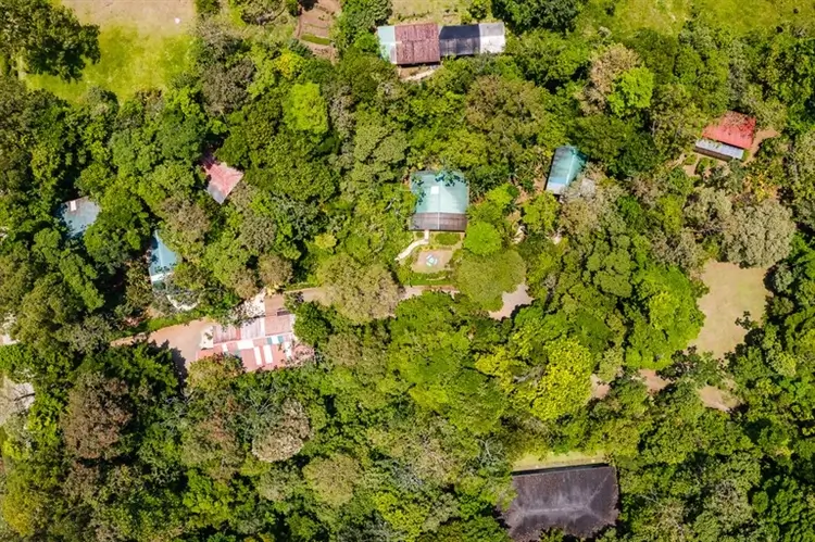 Casitas Tenorio